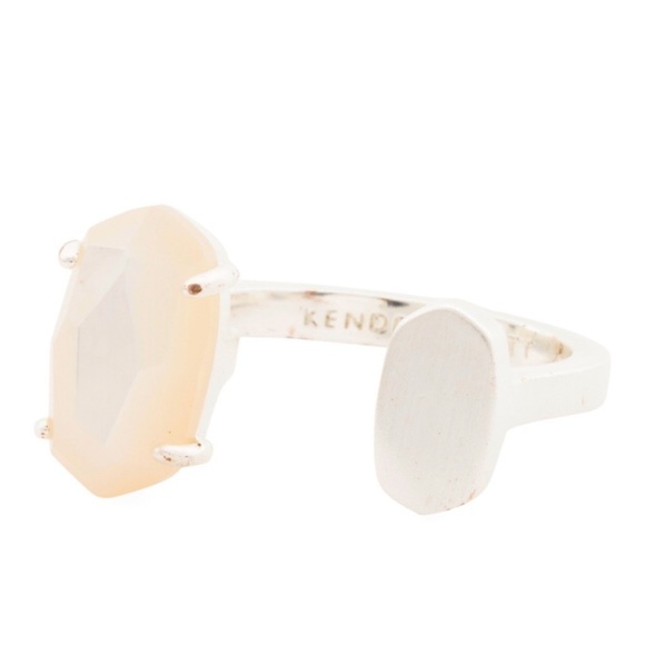 Kendra Scott Jewelry - 🎉LAST CHANCE🎉 KENDRA SCOTT
Pryde Ring Rose Gold/Iridescent Drusy